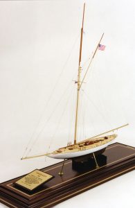 america's cup model racing yacht